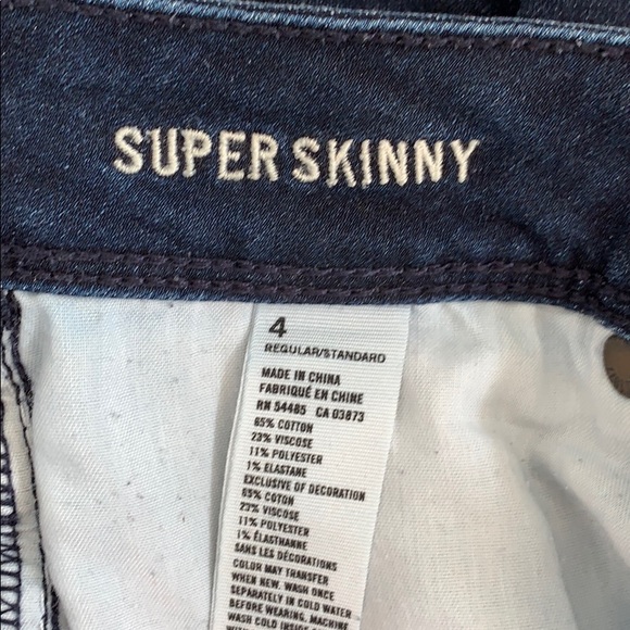(2/$15) American Eagle Super Skinny Denim Jeans - Picture 3 of 4